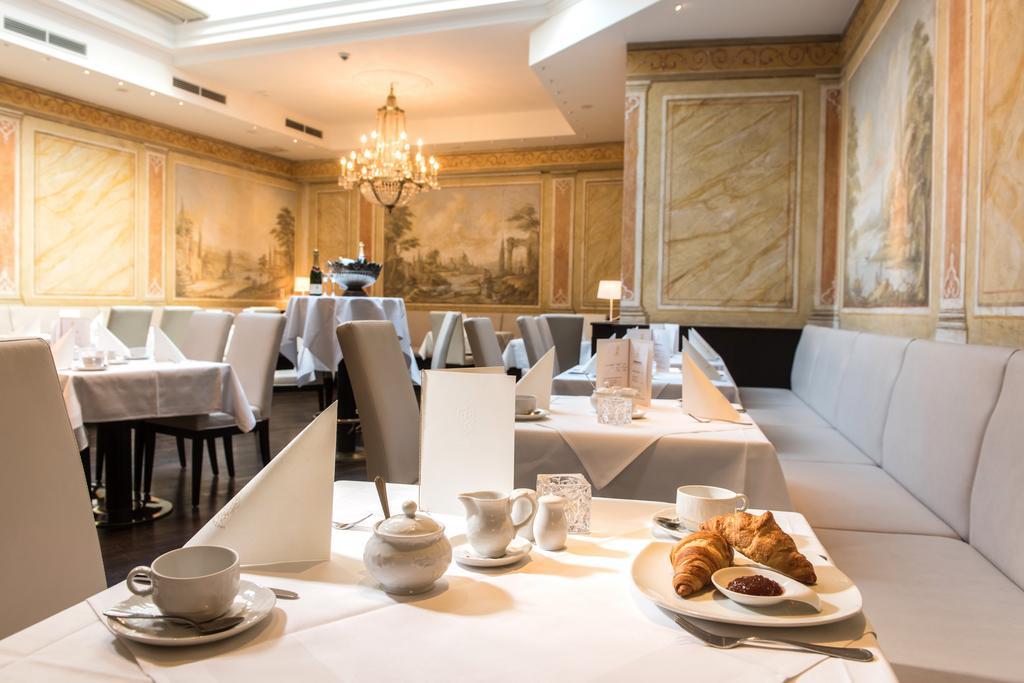 Hotel Goldener Loewe Meissen Bagian luar foto
